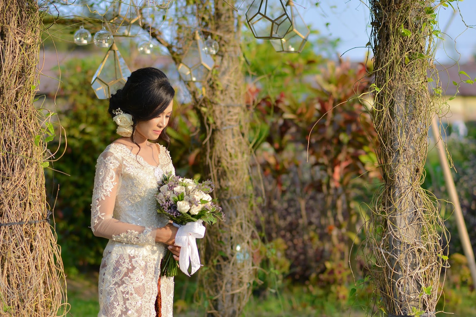 Linda's lavender and white bridal bouquet